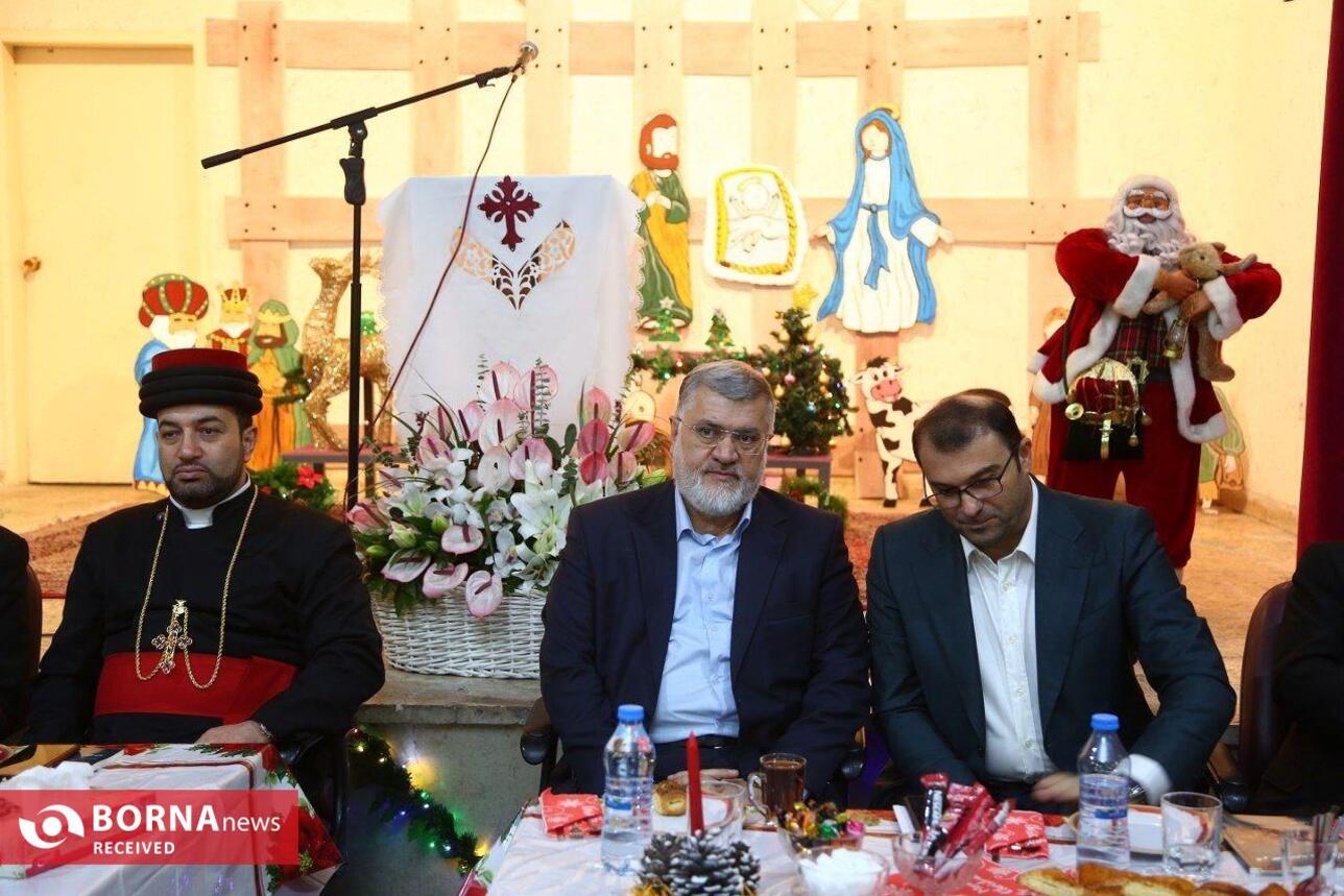 حضور استاندار تهران در کلیسای توما و تبریک سال جدید میلادی