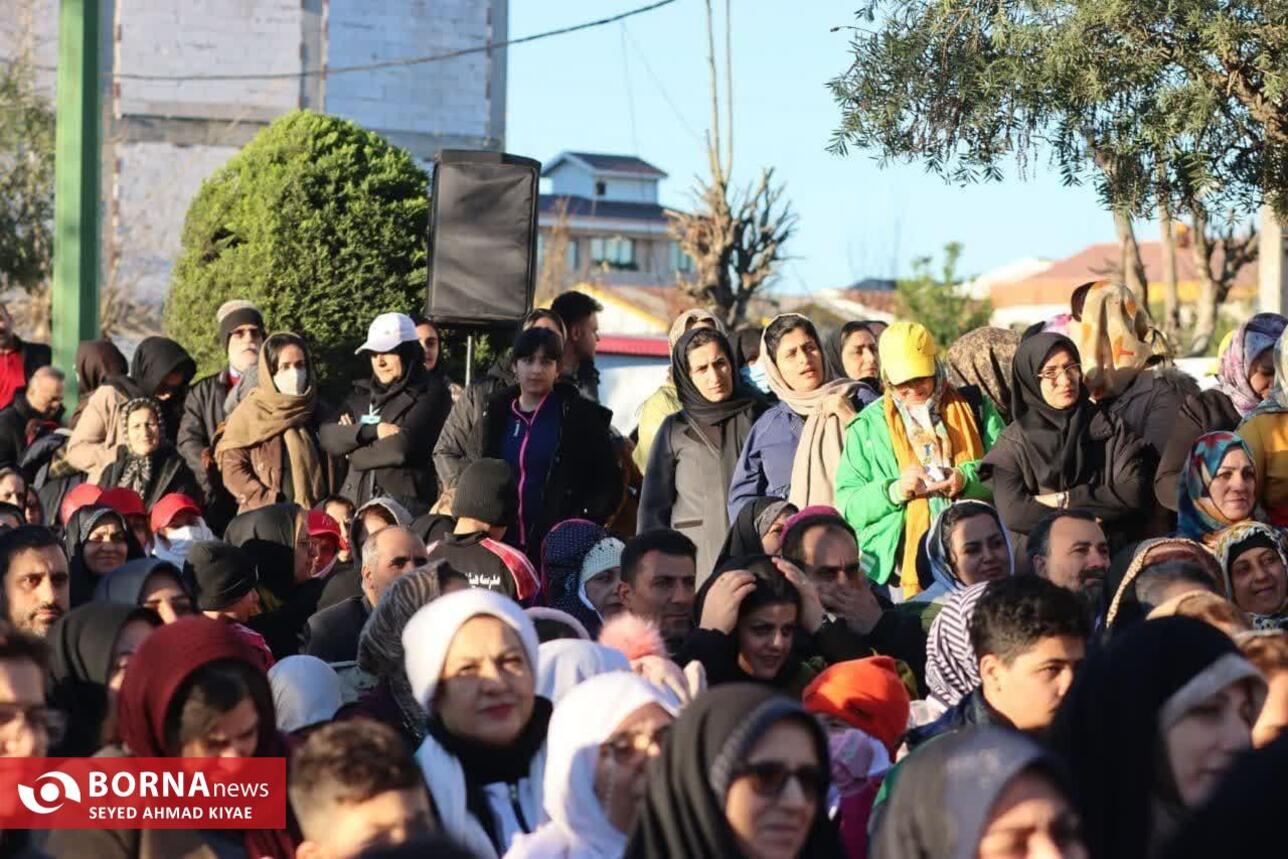 برگزاری همایش پیاده روی خانوادگی در سیاهکل