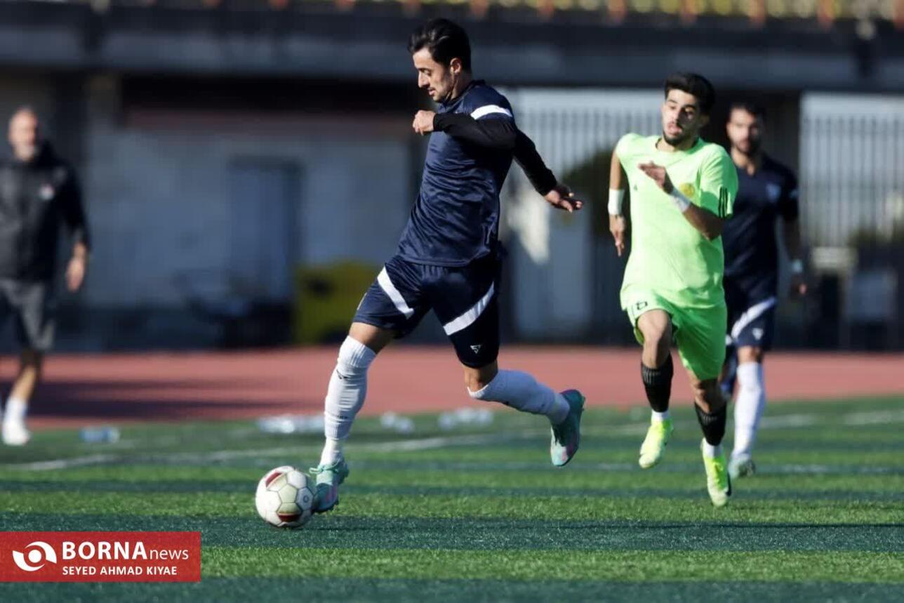 بازی تیم های سینا کلاچای و مقاومت گیلان