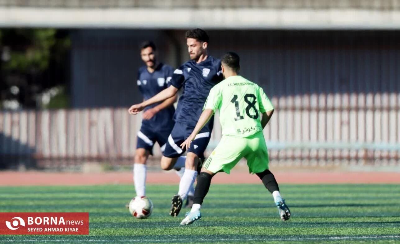 بازی تیم های سینا کلاچای و مقاومت گیلان