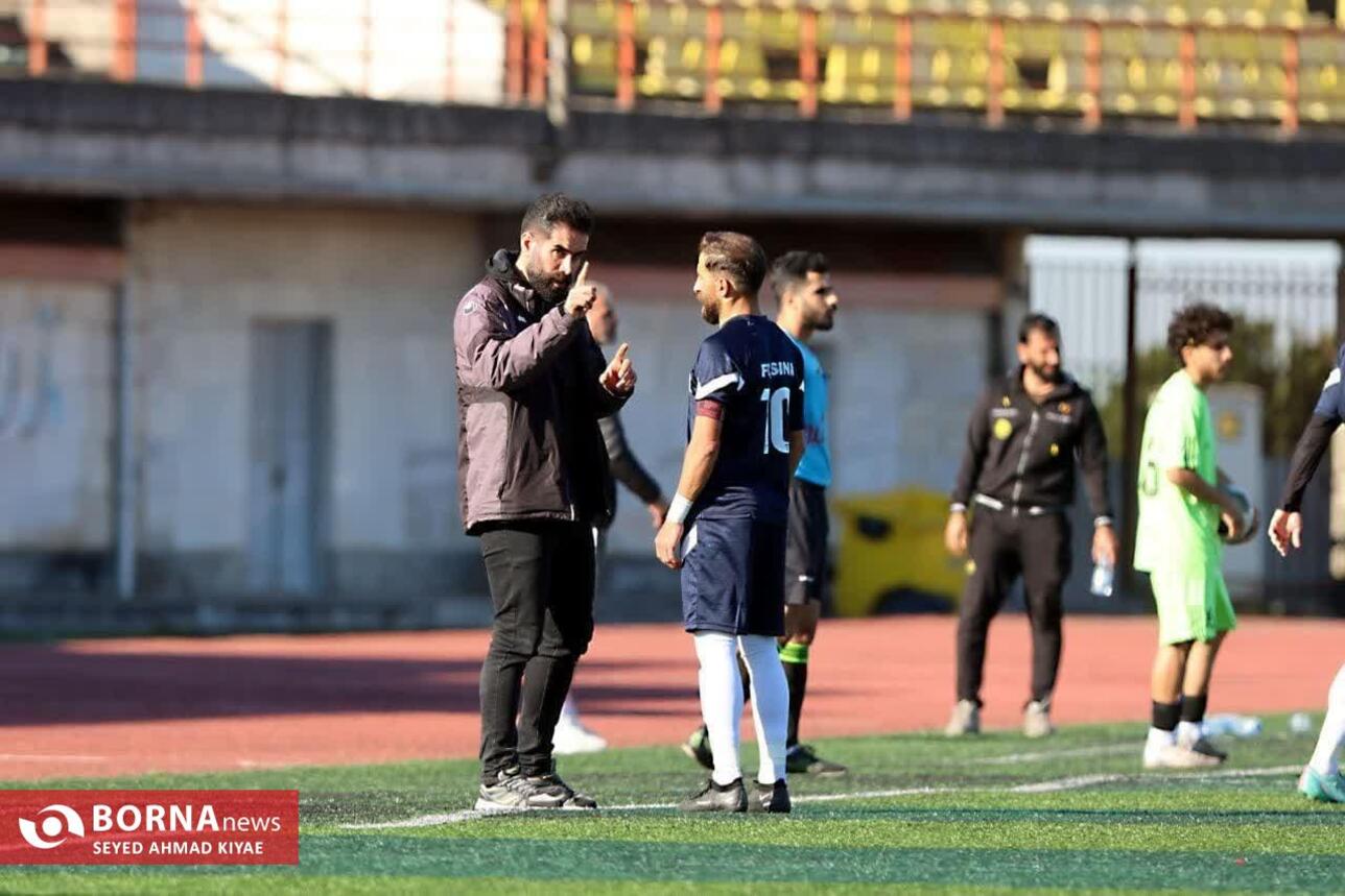 بازی تیم های سینا کلاچای و مقاومت گیلان