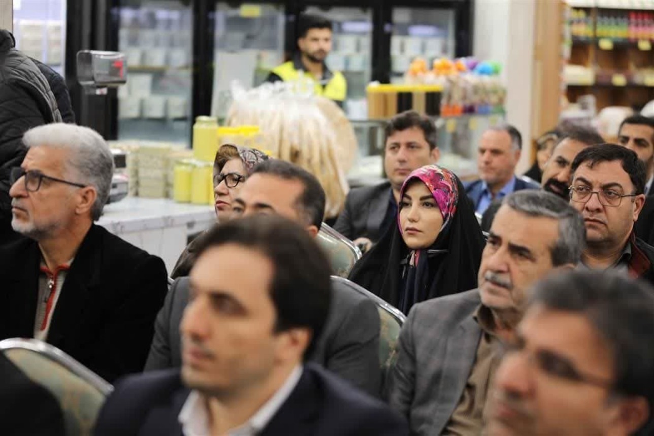 افتتاح میدان میوه و تره بار شاهد در شهر اندیشه