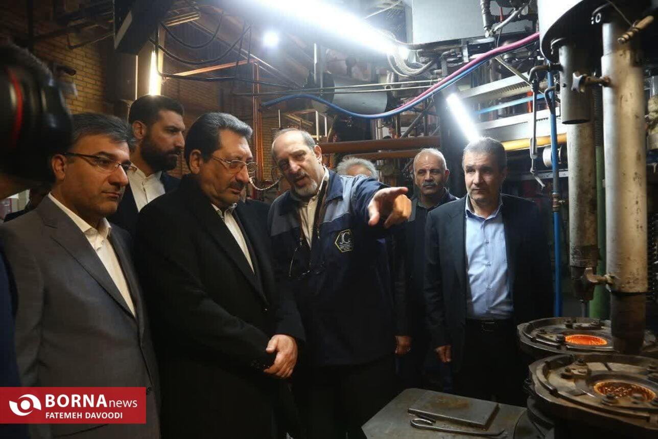 بازدید وزیر صمت از شهرک صنعتی شمس‌آباد