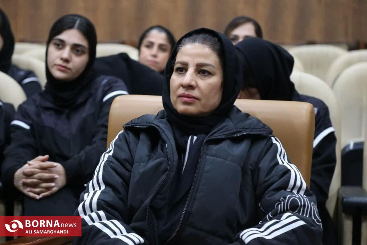 اختتامیه کلاس مربیگری D فوتبال آسیا ویژه بانوان در رشت