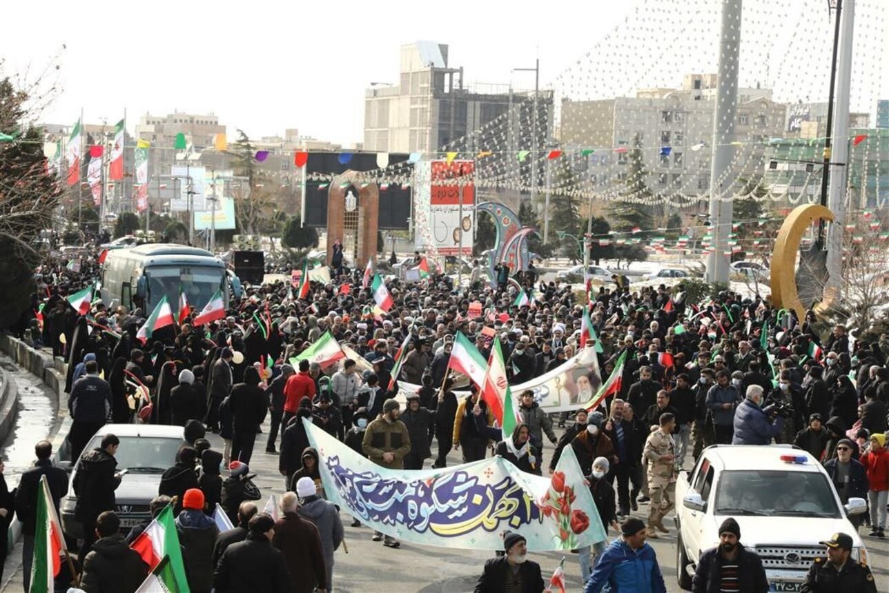 راهپیمایی ۲۲ بهمن در شهر اندیشه