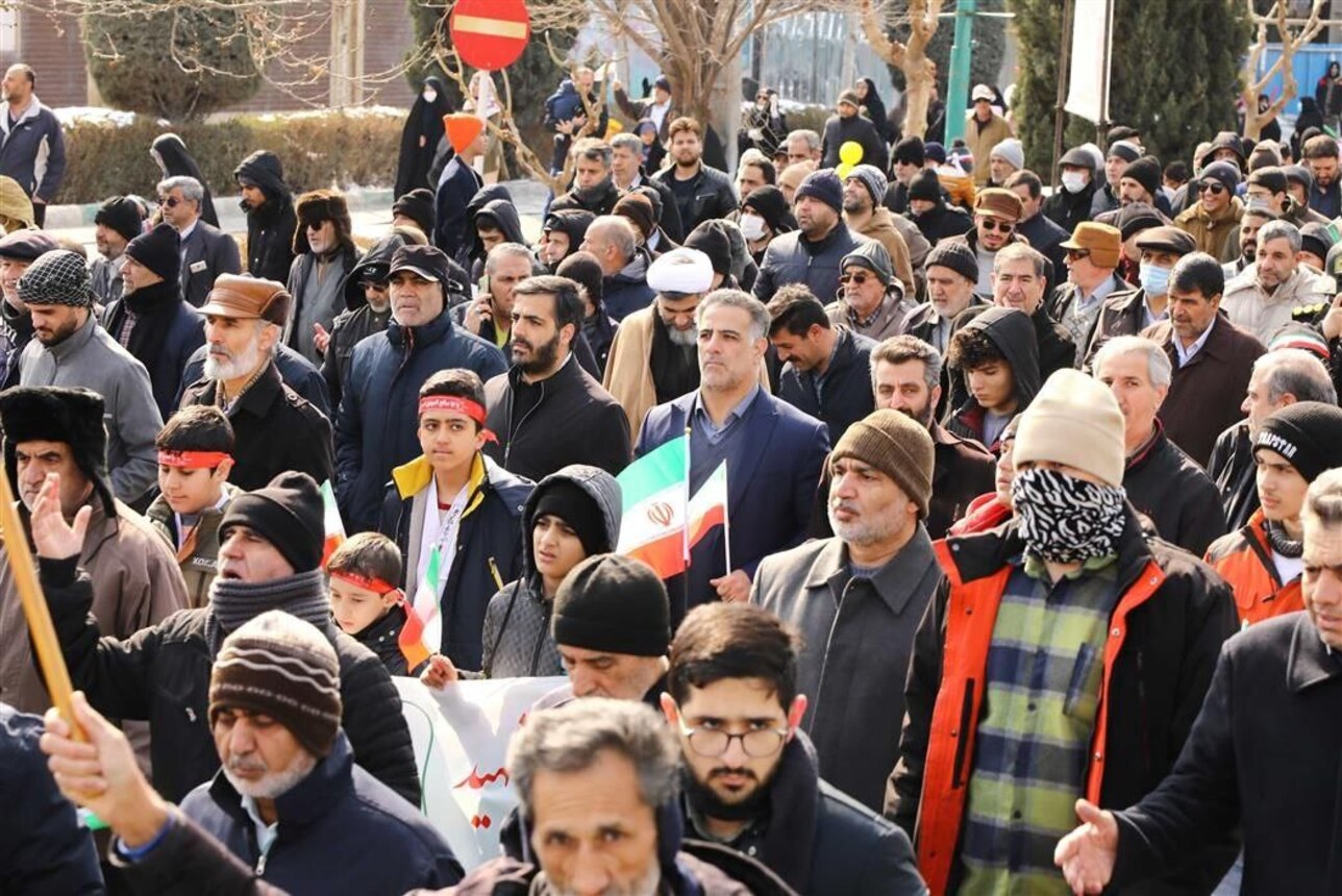 راهپیمایی ۲۲ بهمن در شهر اندیشه