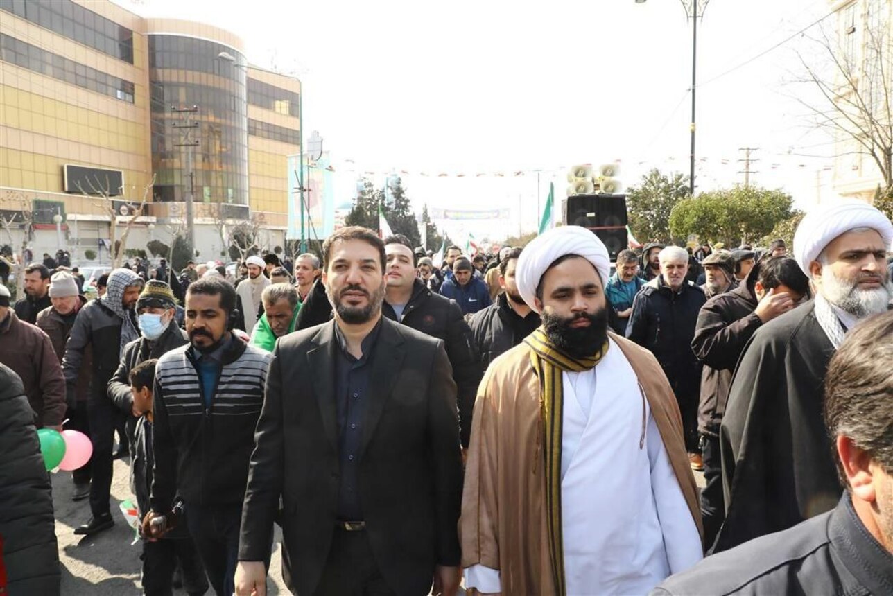 راهپیمایی ۲۲ بهمن در شهر اندیشه