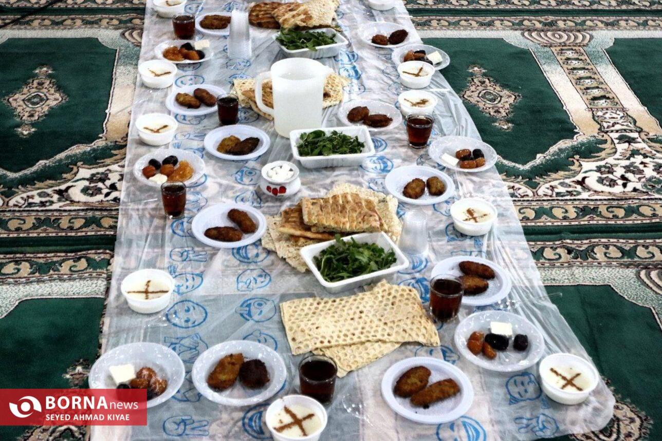 برگزاری محفل انس با قرآن در شهرستان لاهیجان