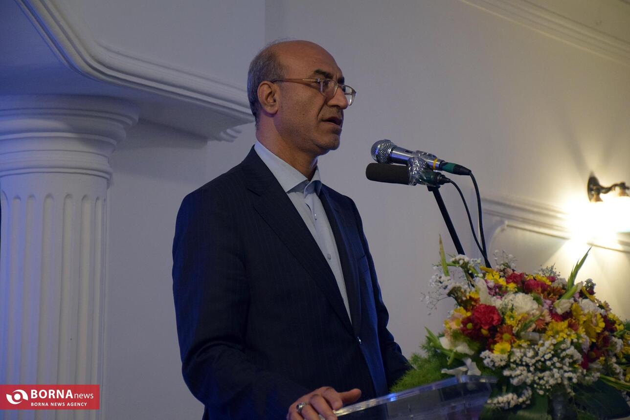 حضور منوچهر حبیبی استاندار  مراسم تجلیل از ورزشکاران استان کرمانشاه