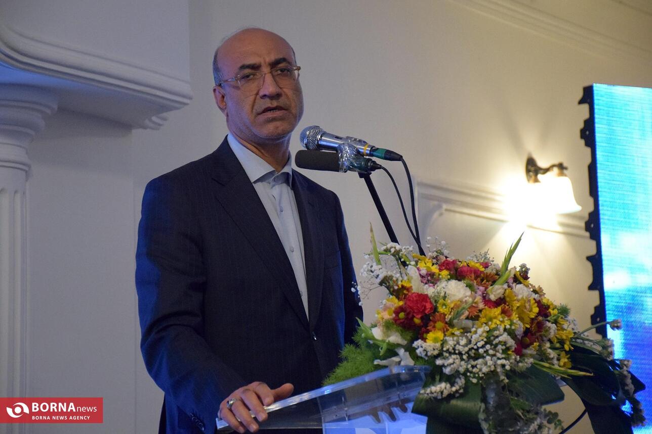 حضور منوچهر حبیبی استاندار  مراسم تجلیل از ورزشکاران استان کرمانشاه