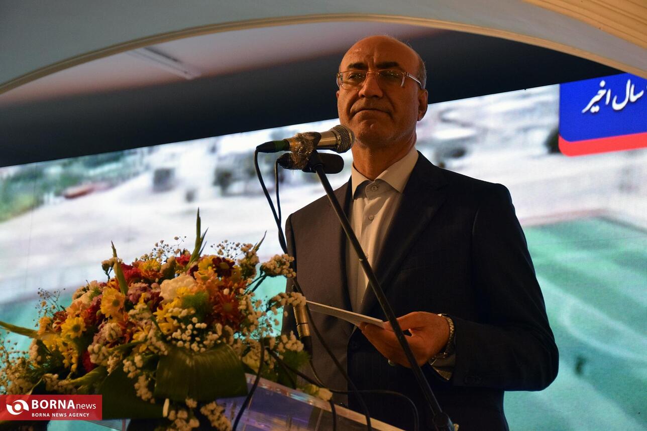 حضور منوچهر حبیبی استاندار  مراسم تجلیل از ورزشکاران استان کرمانشاه