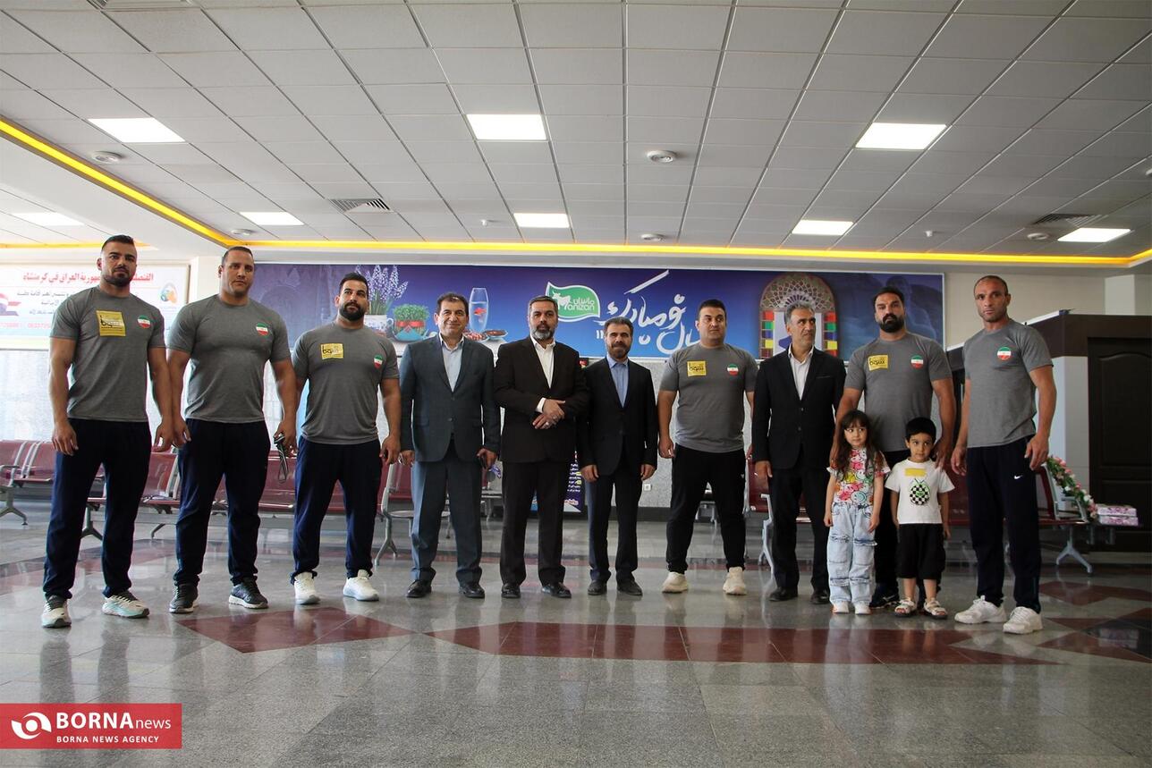 حضور مسئولین استان در مراسم استقبال از قهرمانان