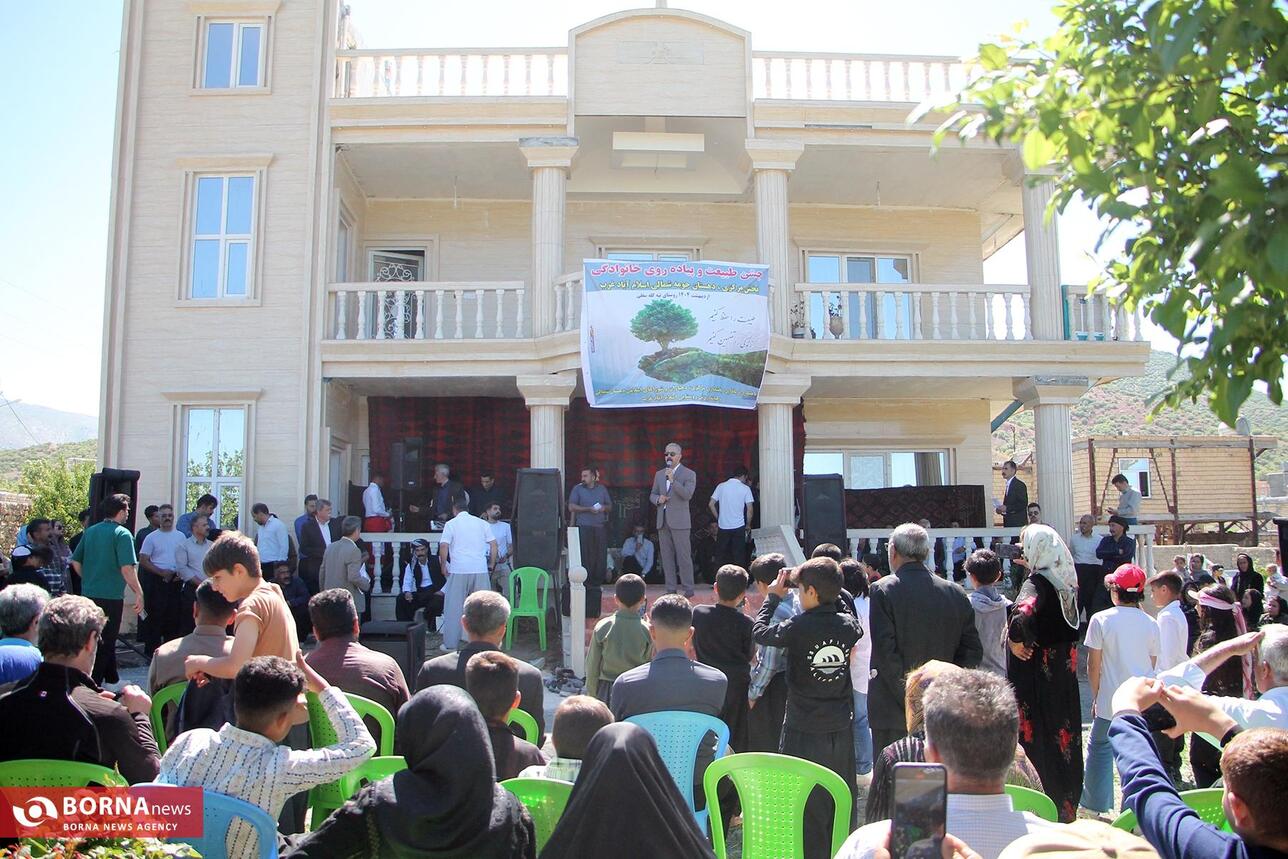 مراسم پیاده روی روستایی در کرمانشاه