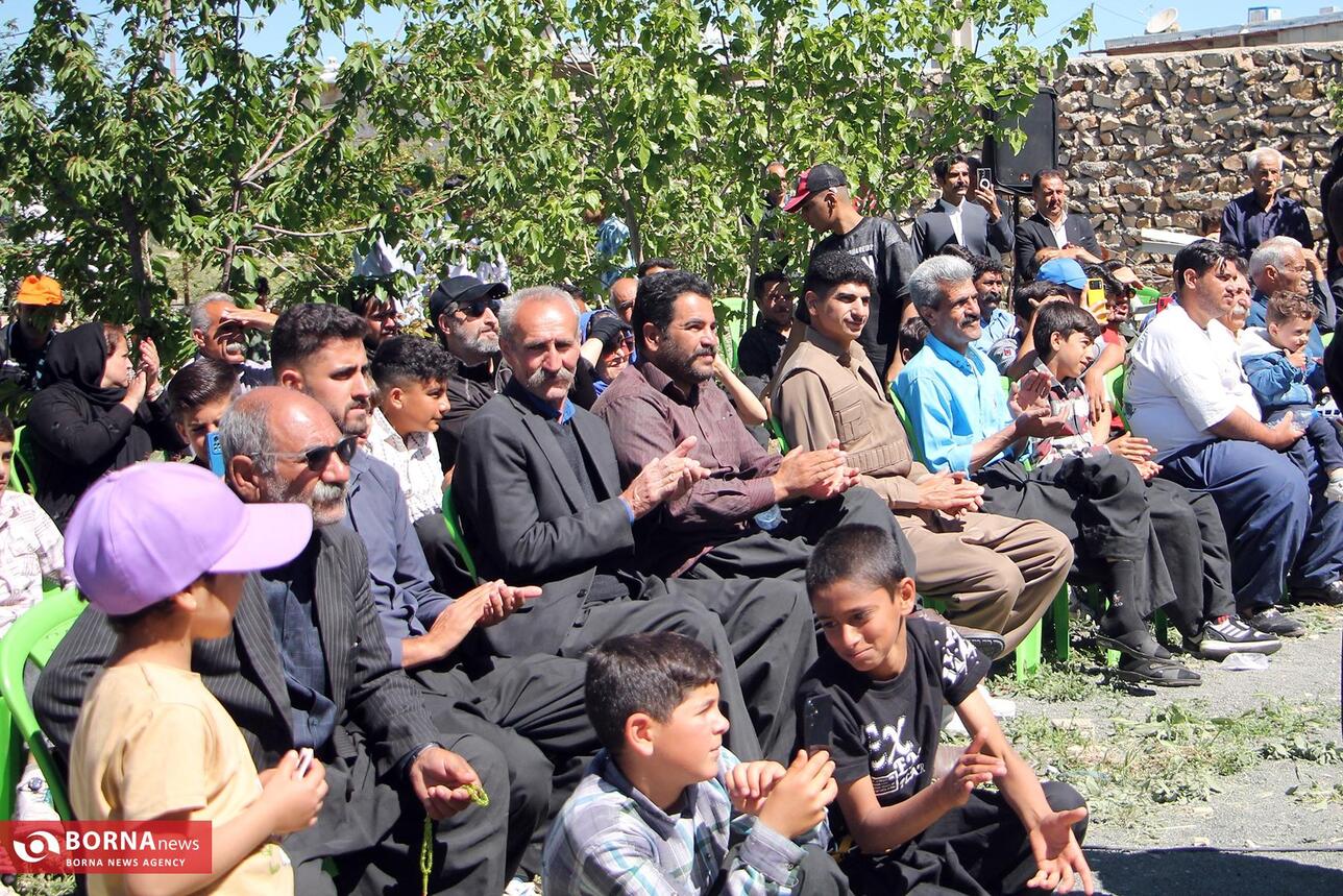 مراسم پیاده روی روستایی در کرمانشاه