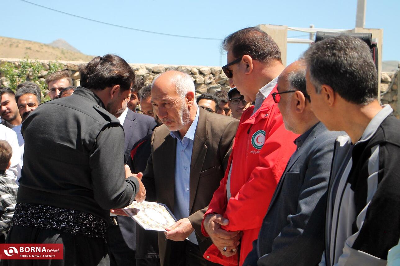 مراسم پیاده روی روستایی در کرمانشاه