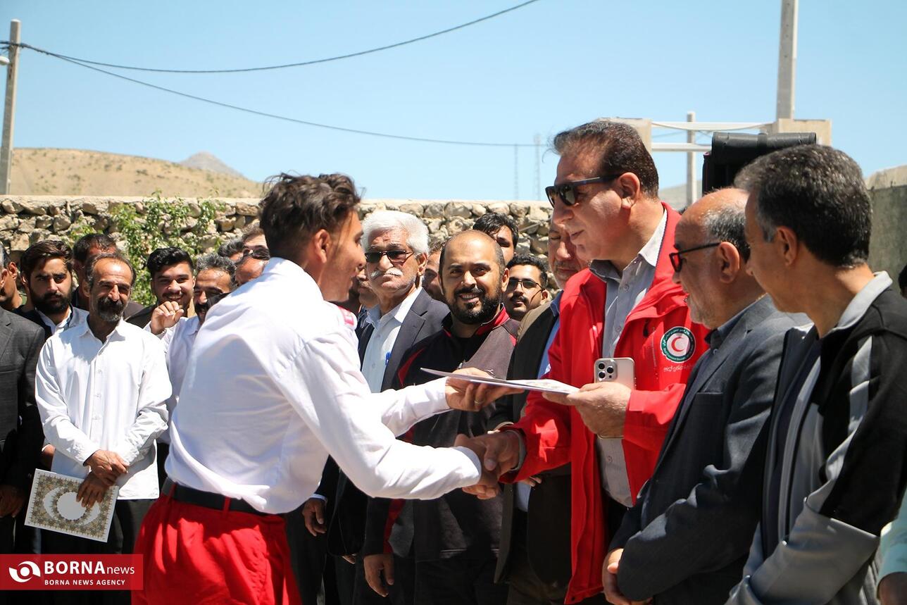 مراسم پیاده روی روستایی در کرمانشاه