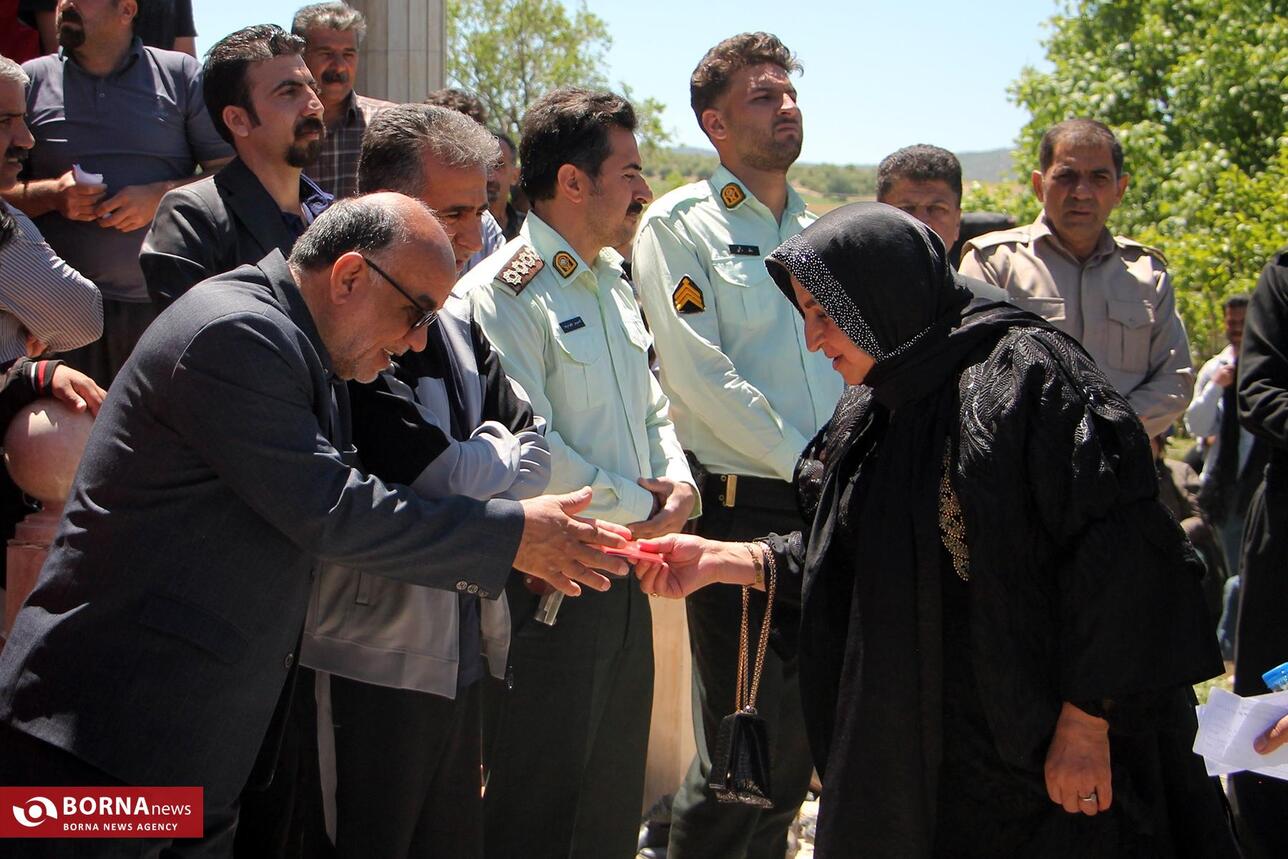 مراسم پیاده روی روستایی در کرمانشاه