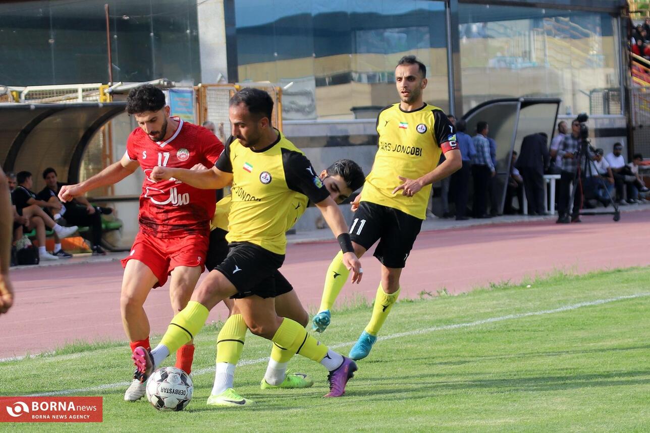 تساوی بعثت کرمانشاه در مقابل پارس جنوبی جم