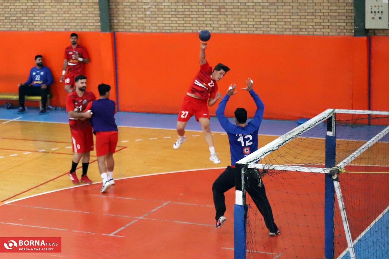 اردوی تیم ملی هندبال بزرگسالان در کرمانشاه در حال برگزاری است