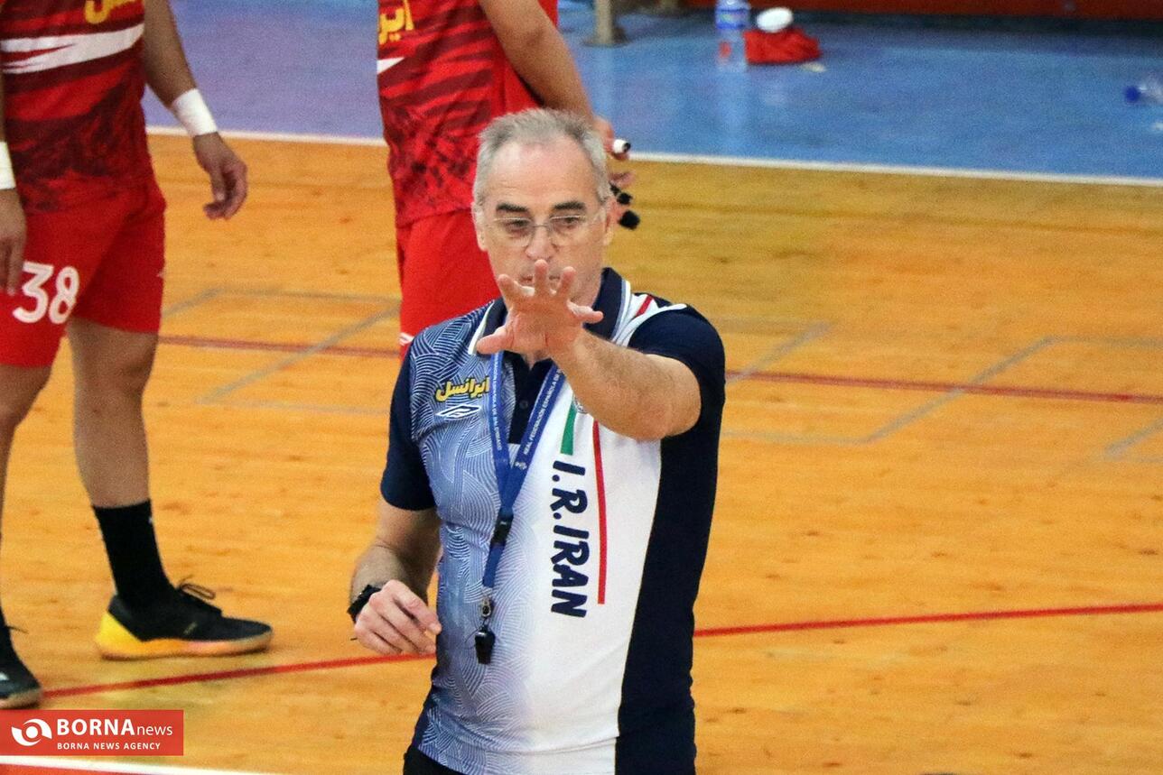 اردوی تیم ملی هندبال بزرگسالان در کرمانشاه در حال برگزاری است