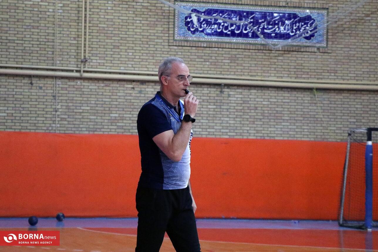 اردوی تیم ملی هندبال بزرگسالان در کرمانشاه در حال برگزاری است