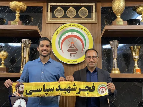 مهدی شریفی با فجر سپاسی تمدید کرد
