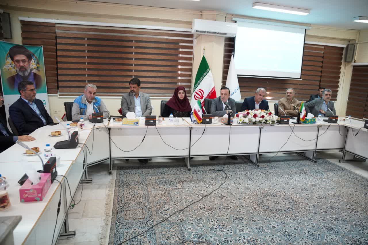 سفر استاندار قزوین به شهرستان البرز /بازدید از کارخانه لوازم خانگی پارس سفر استاندار قزوین به شهرستان البرز /بازدید از کارخانه لوازم خانگی پارس