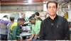 خادمان موکب «خادم‌الرضا» شهرداری سمنان در هر وعده ۲ هزار پرس غذا توزیع کردند