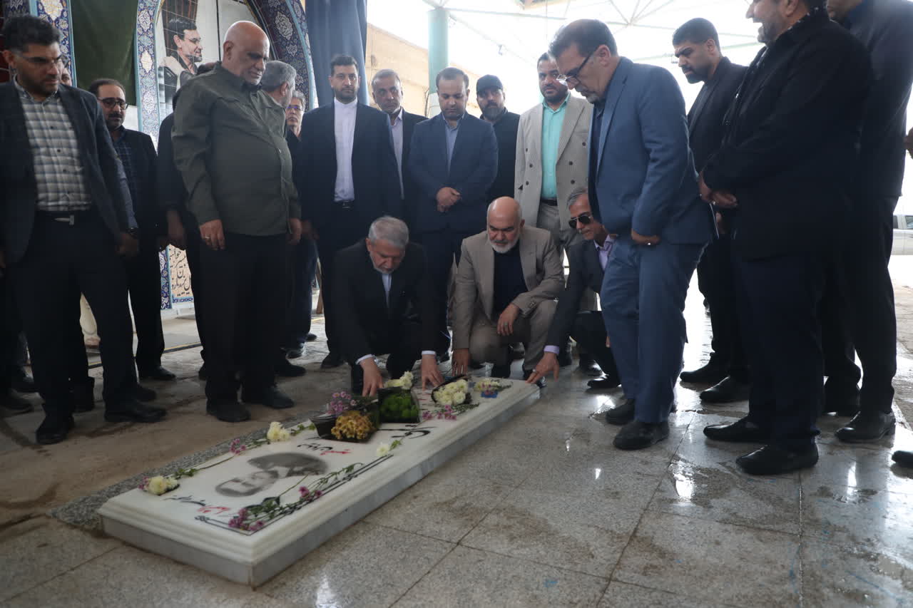 وزیر میراث فرهنگی: از آبادان و خرمشهر جشن پیروزی را با مردم برگزار خواهیم کرد / دولت از پیچ سخت اقتصادی عبور خواهد کرد