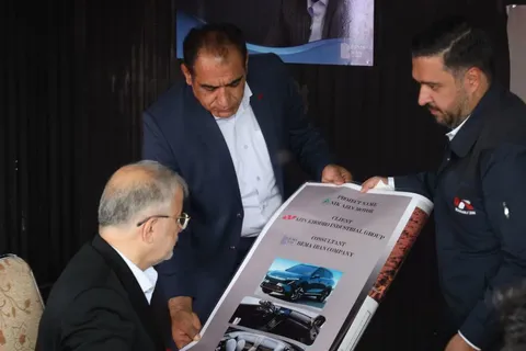 بازدید استاندار البرز از پروژه نیک‌آذین موتور در اشتهارد