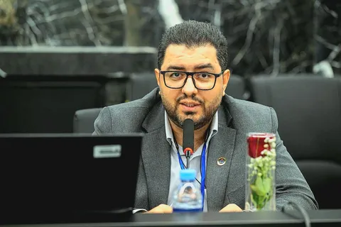پاسخگویی به ۴۳۳ درخواست مردمی در ۶ نوبت برگزاری میز خدمت در ایلام 