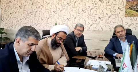 استاندار اصفهان: جذب سرمایه‌گذاری بخش خصوصی تنها راه جبران عقب‌ماندگی زیرساختی سمیرم است
