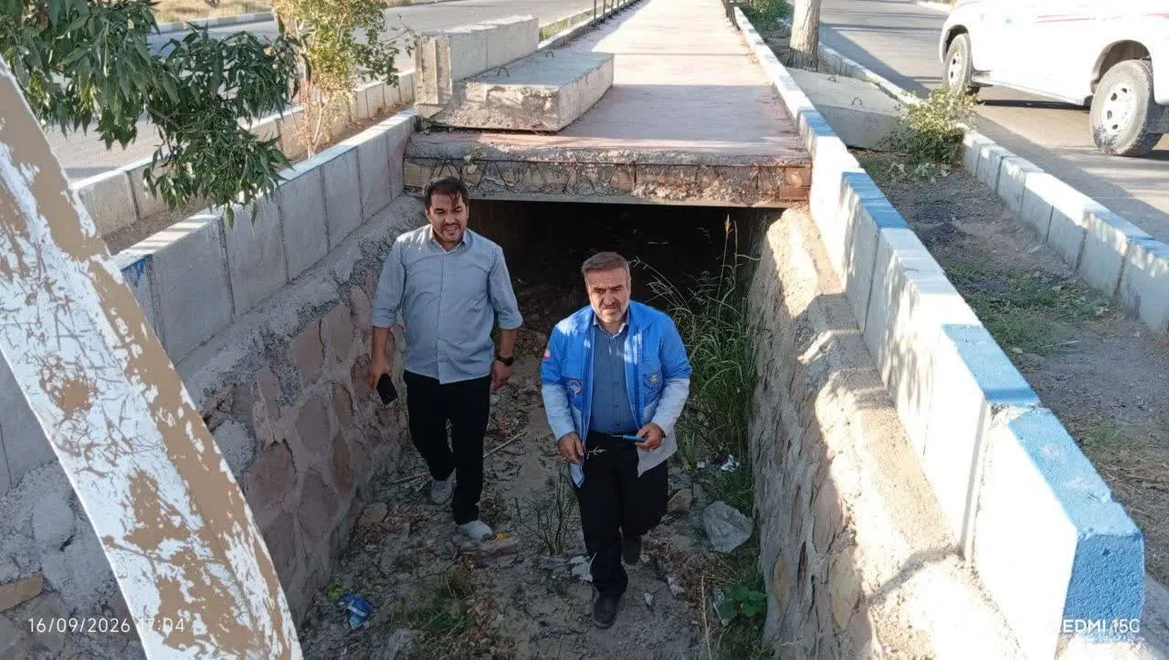 بازدید میدانی از وضعیت رودخانه ها و آبگذرهای شهر اسفرورین