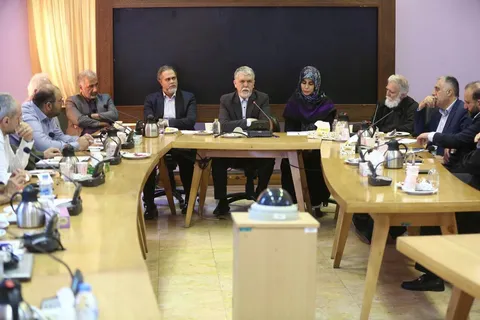 وزیر ارشاد: اعتلای فرهنگ و هنر به اقتدار صنوف وابسته است