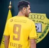 نقل و انتقالات فوتبال، مهدی طارمی زردپوش شد؛ الوصل مقصد جدید کاپیتان ایران