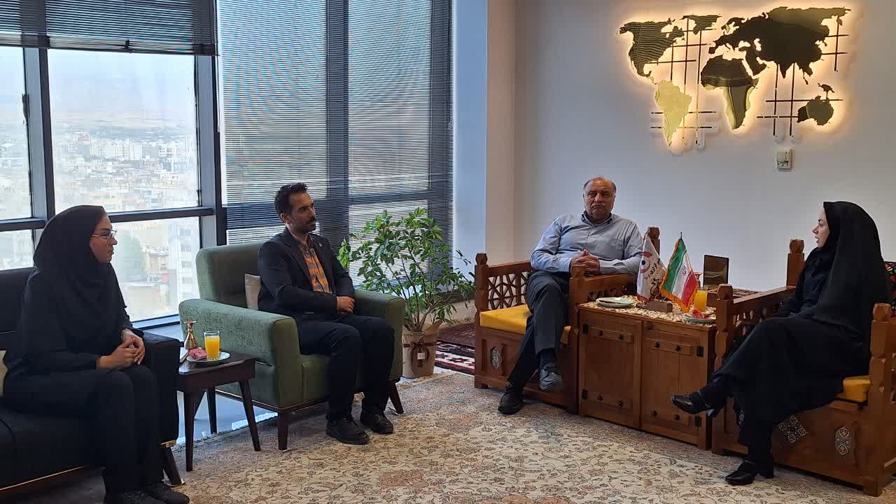 مشارکت زنان در اهدای خون تنها ۸ درصد است مشارکت زنان در اهدای خون تنها ۸ درصد است