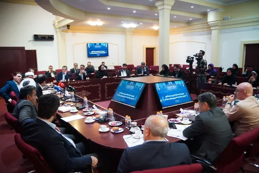 نشست هم‌اندیشی و سیاستگذاری مجلس مشورتی جوانان