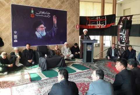 امام جمعه گنبدکاووس: مشت گره کرده دکترین امنیتی ملت ایران است