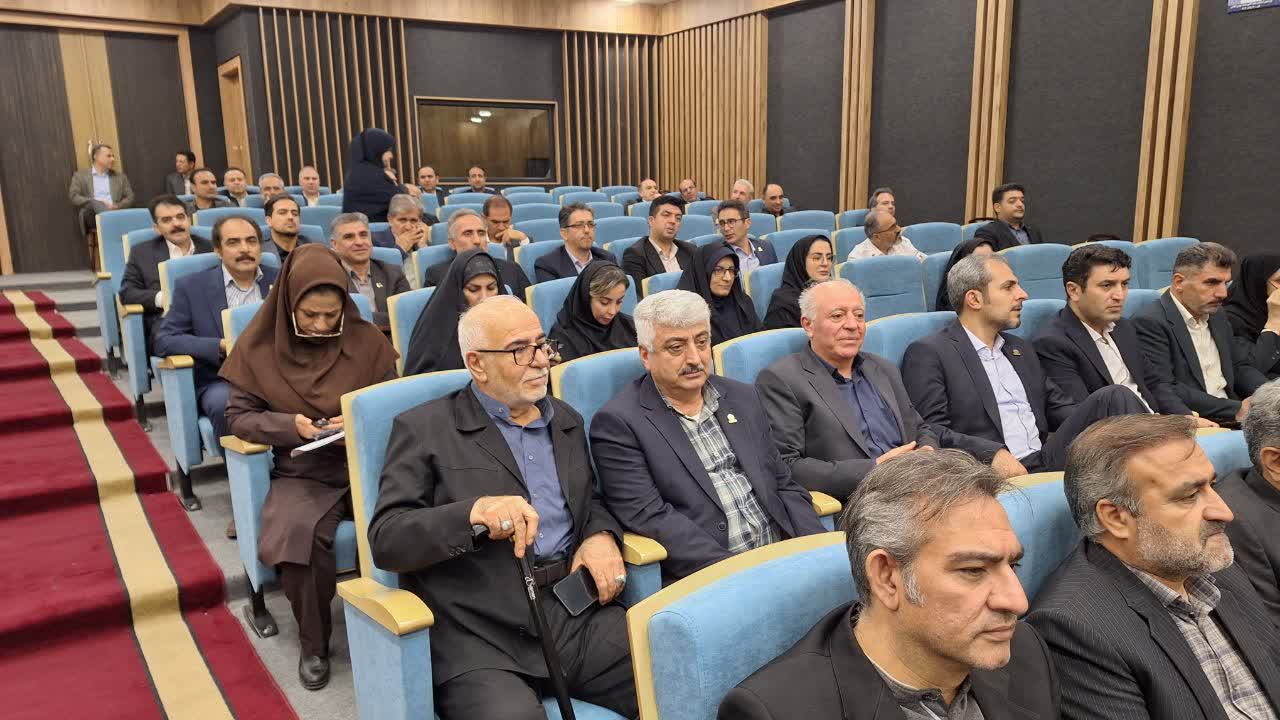 تسهیل در صادرات روغن زیتون طارم و کشمش تاکستان/تعیین نماینده ویژه وزیر جهاد کشاورزی برای پیگیری امور استان 