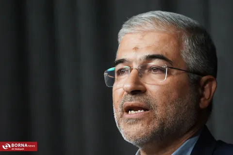دولت در تأمین کالاهای اساسی عملکرد قابل قبولی داشته است/ دشمن نباید تصور کند می‌تواند از مسیر اقتصاد به مردم آسیب بزند