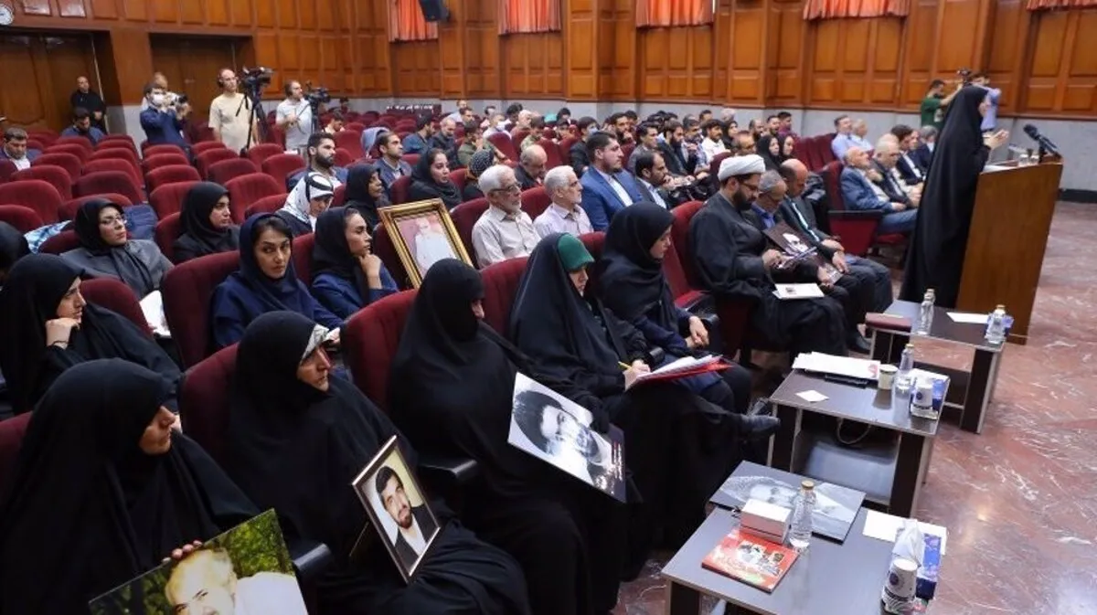 Iran hangs two MKO terrorists convicted of waging war against country