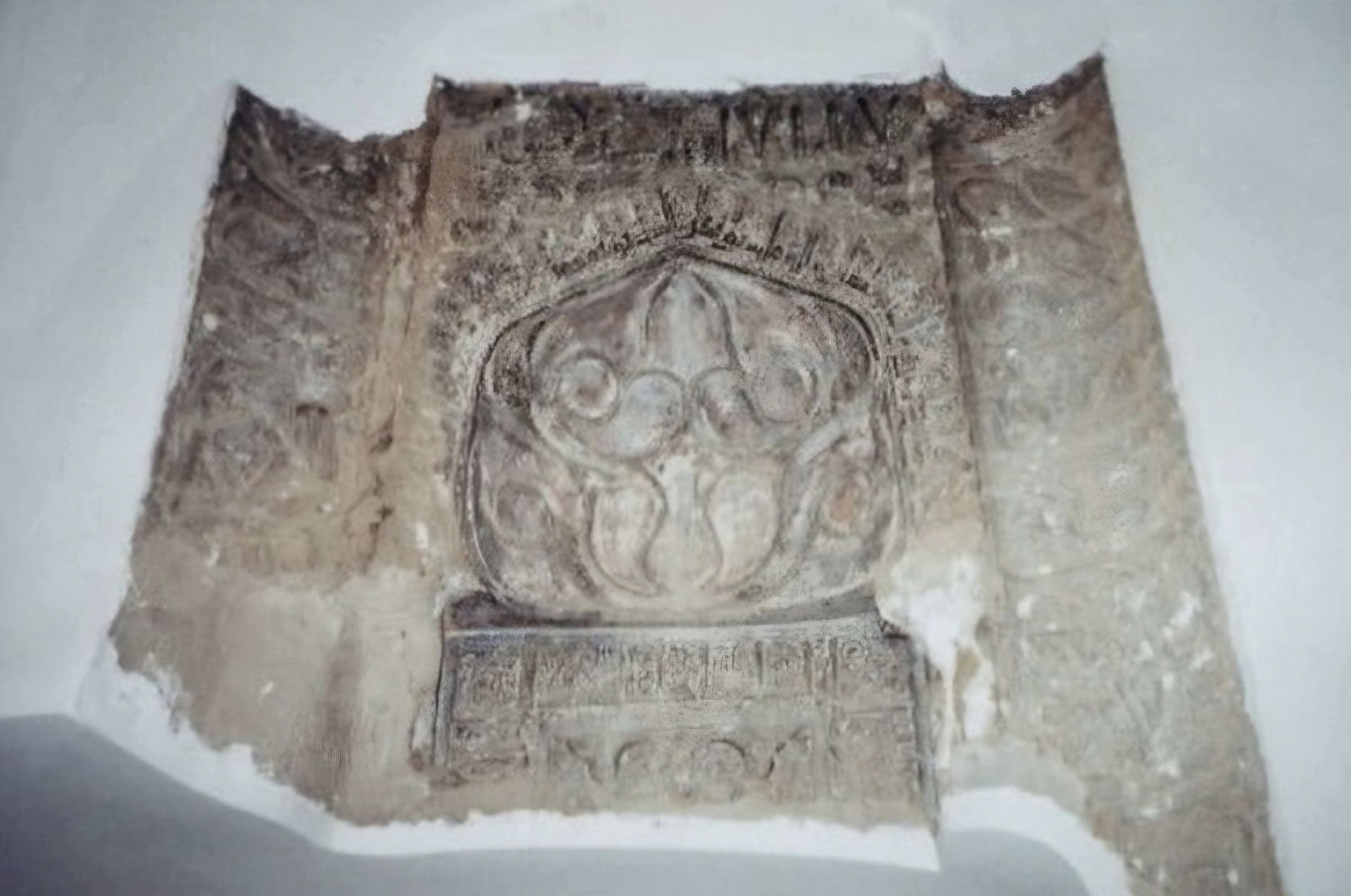 نطنز شهرجادویی؛ از آتشکده ساسانی تا غار پریان