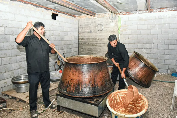 آغاز فعالیت موکب فراشان حرم مطهر رضوی
