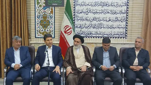 وزیر ارتباطات در شهرکرد: مسیر توسعه کشور با وجود شرایط جنگی متوقف نشده است
