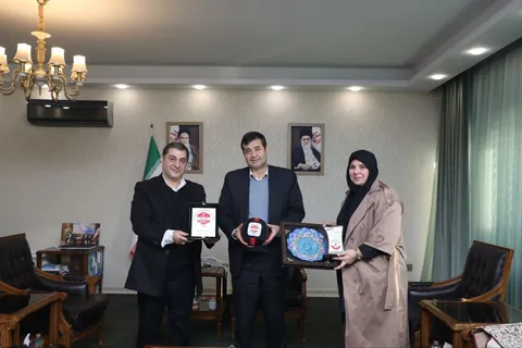 نشست ویژه مسئولان انجمن داژبال با وزیر ورزش و جوانان