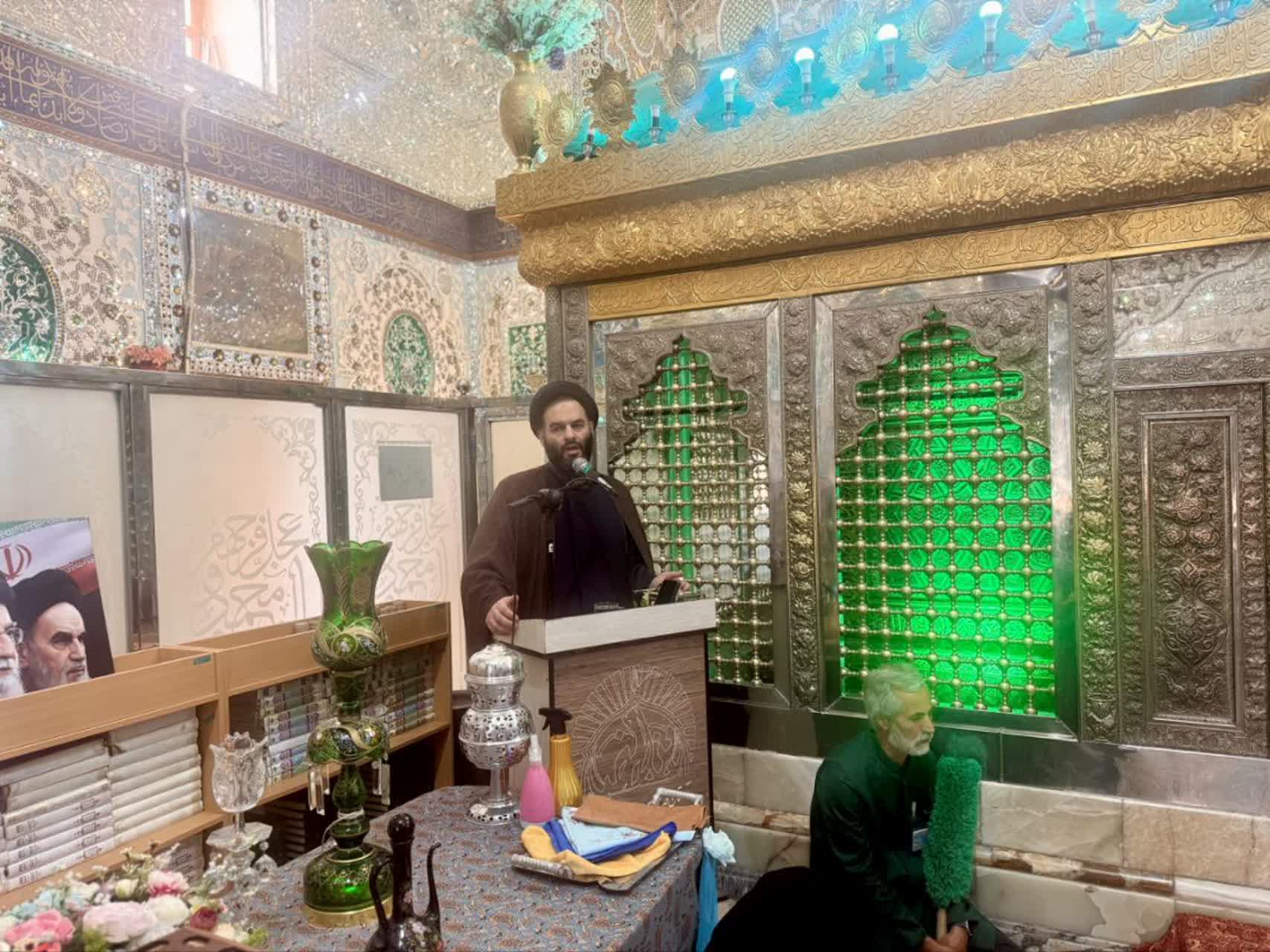 وقف در استان ۱۰۰ همت سرمایه تولید میکند/ اجرای پروژههای بزرگ اقتصادی در دستور کار است وقف در استان ۱۰۰ همت سرمایه تولید میکند/ اجرای پروژههای بزرگ اقتصادی در دستور کار است