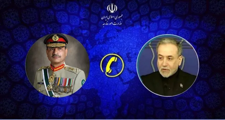گفت‌وگوی تلفنی عراقچی و فرمانده ارتش پاکستان درباره تحولات منطقه