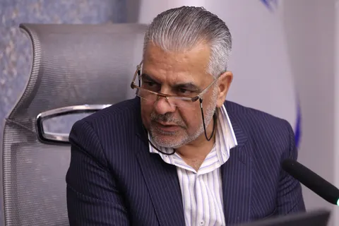 تأکید رئیس دانشگاه آزاد اسلامی البرز و واحد کرج بر لزوم عبور از گزارش محوری به تصمیم محوری