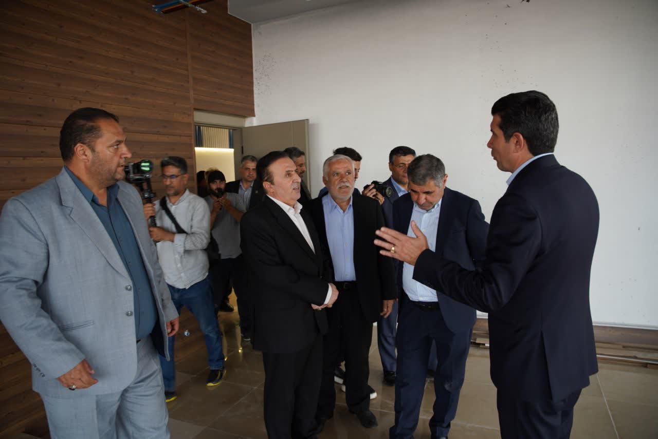 مدرسه شش کلاسه « پدر» در روستای فتح آباد بویین زهرا افتتاح شد مدرسه شش کلاسه « پدر» در روستای فتح آباد بویین زهرا افتتاح شد