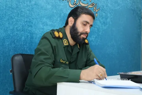 فرمانده سپاه اراک از همکاری دستگاه‌ها و حضور حماسی مردم در مراسم وداع با رهبر شهید قدردانی کرد
